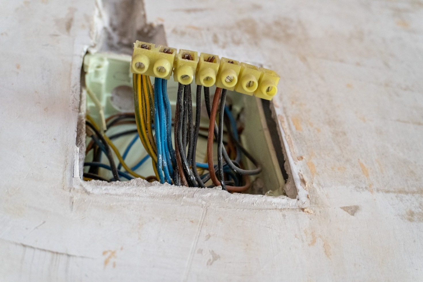 Common Electrical Problems and Their Solutions